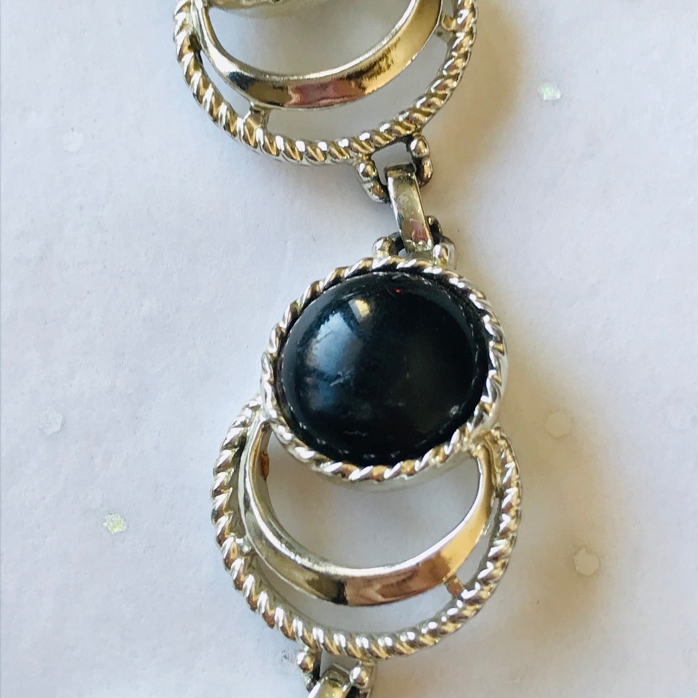 Vintage Black Cabochon Silver Tone Link Bracelet